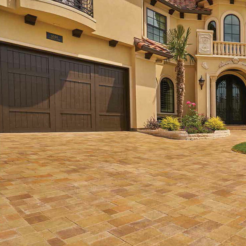 hardscapes-yellow-and-red-brick-driveway